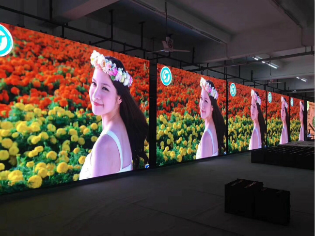 High Refresh P2.5 Indoor Advertising LED Display / SMD LED Video Wall