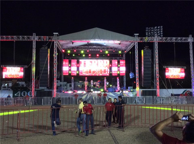 Super Bright Outdoor Rental LED Display Waterproof For Advertising / Sports