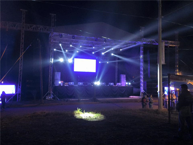 P6 Waterproof Outdoor Rental LED Display With MBI5124 IC 1920HZ High Refresh Rate