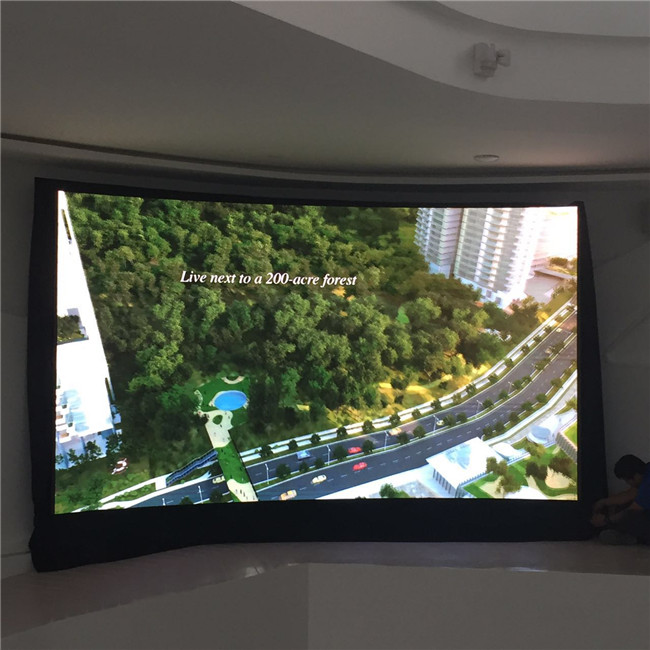 HD P3 Curved Indoor Advertising LED Display MBI5124IC For Commercial Events