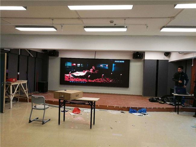 P2.5 Wall Mounted HD LED Video Wall Front Access High Definition LED Display