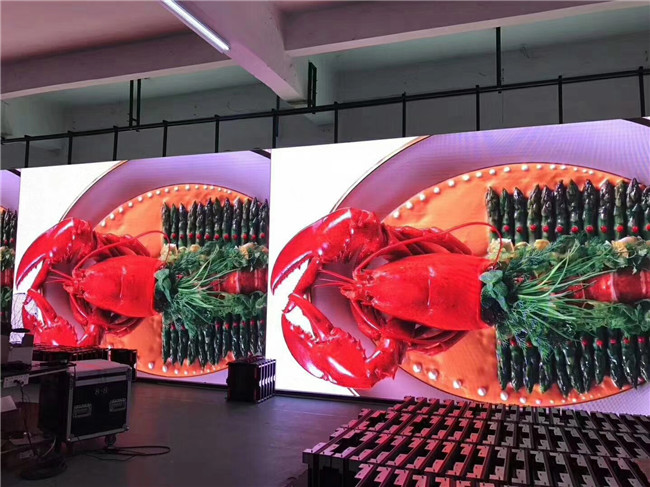 High Refresh Curved LED Screen Rental Multi Functional For Stage Backdrop