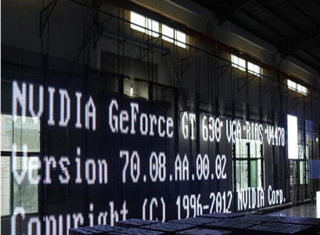 High Refresh RGB Glass Wall LED Screen Pitch 4.8mm With High Transparency