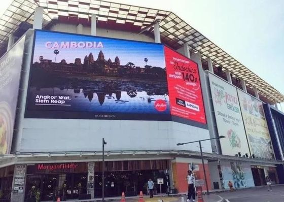 Corner Seamless 90 Degree Led Screen 10mm Led Display Energy Saving